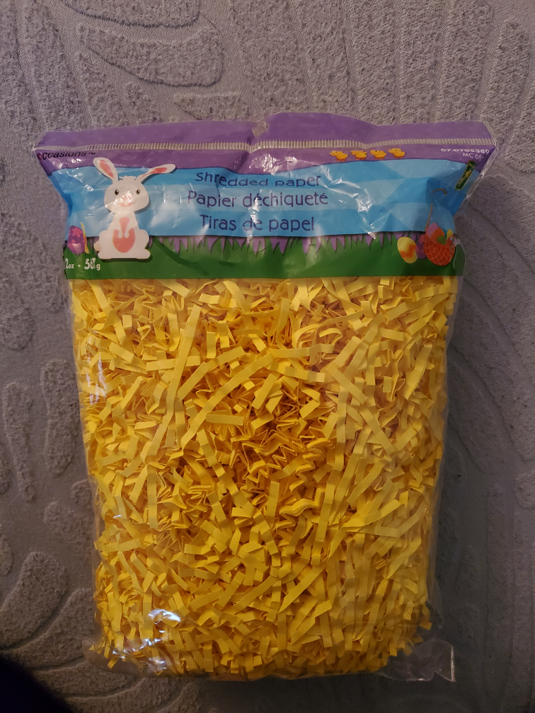 #freecycle 🥕 Sealed new bag of paper filler for gifts or crafts