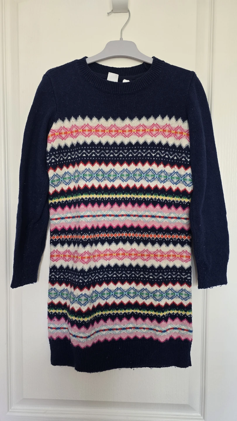 Gap Kids knit sweater Dress Size M (8-9 Years)