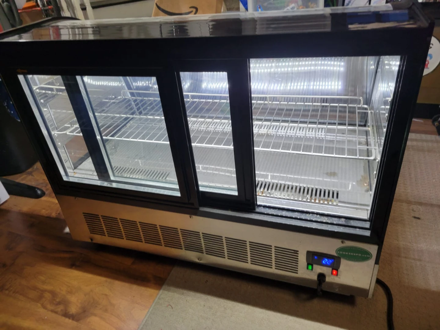 Suttonaire Refrigerated Display Case - photo 2
