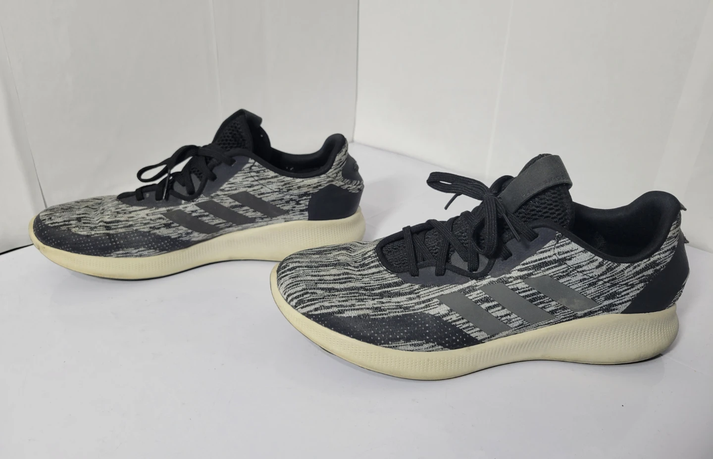 Adidas Purebounce+ Street M Running Shoes Size 9.5 (76) - photo 3