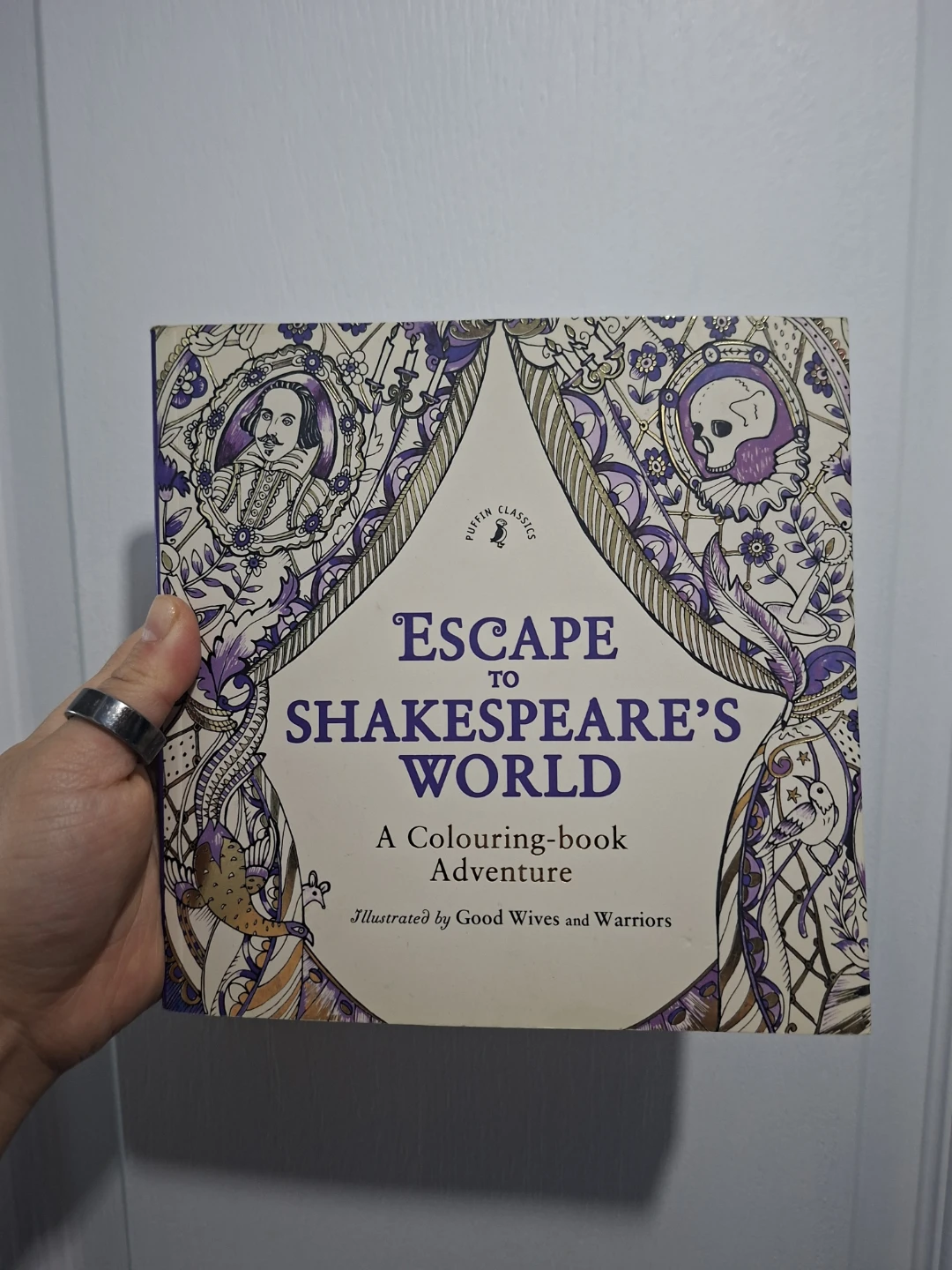 Puffin Classics Escape to Shakespeare's World Colouring Book