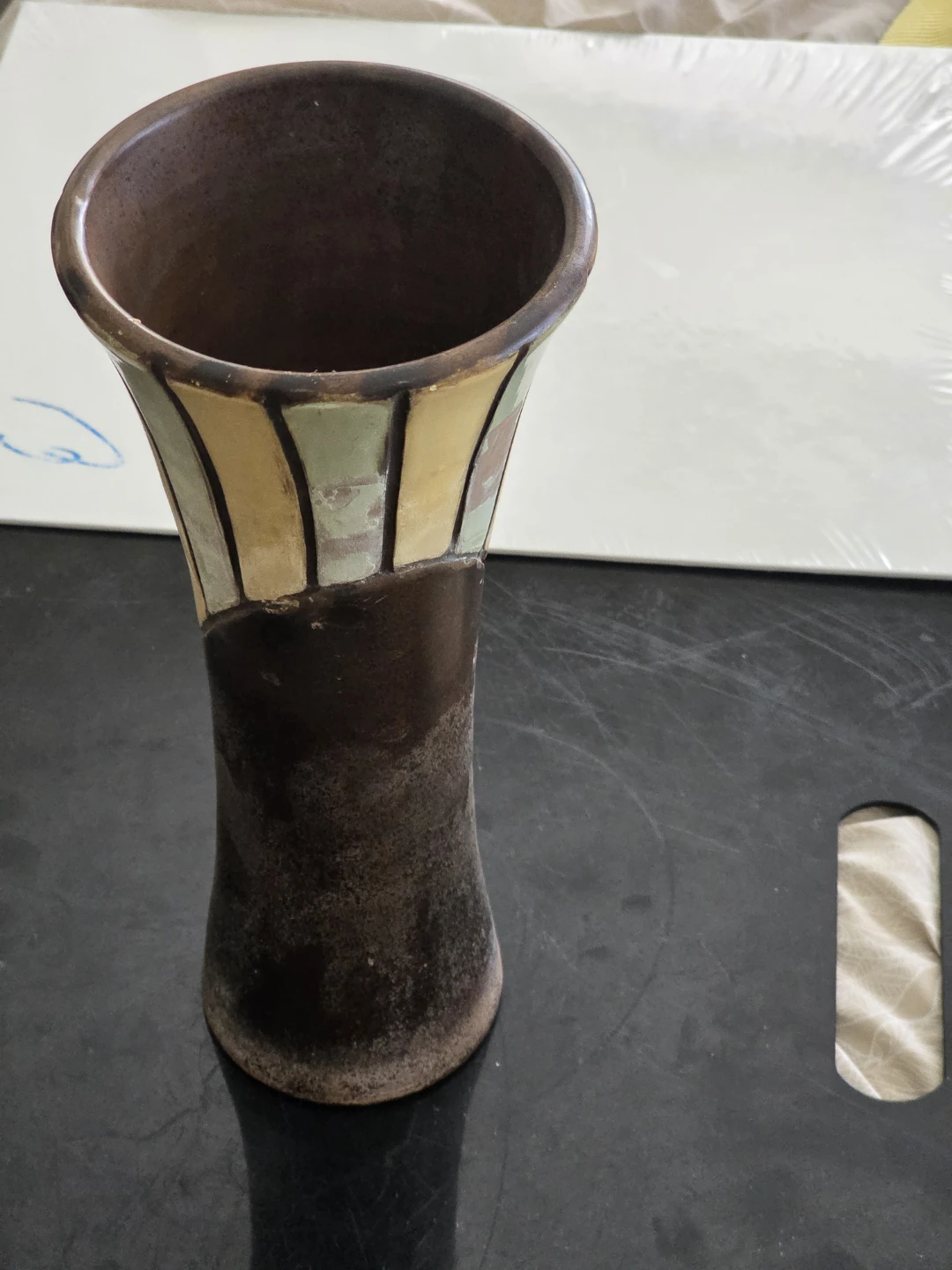 Collectible Jose Sosa vase 2003 Peru 11 1/2"