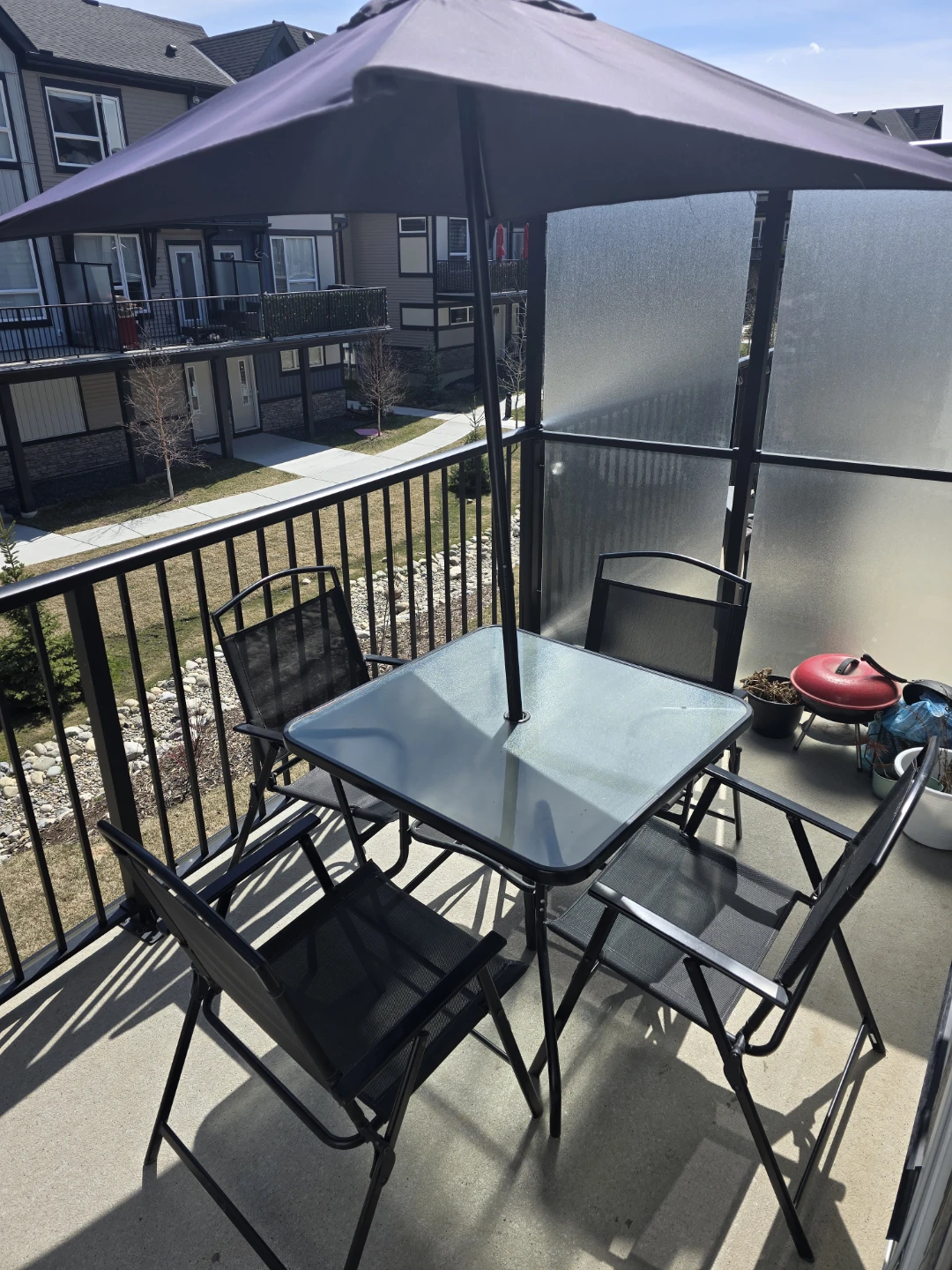 Patio Table Set with Umbrella – $80 - photo 2