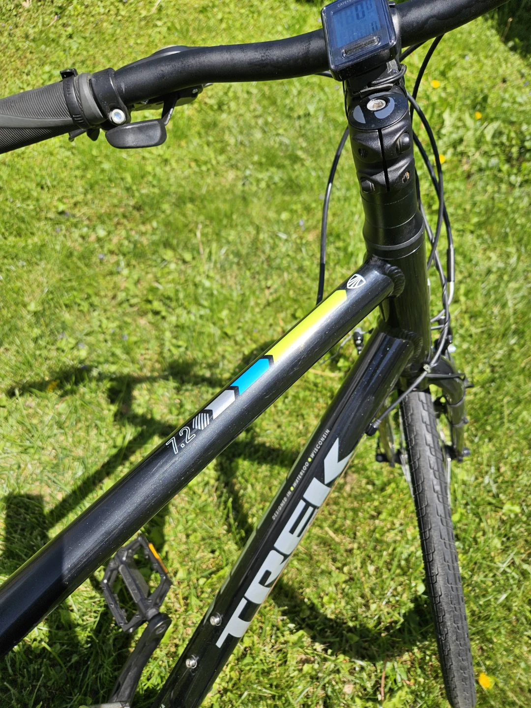 Trek FX Hybrid Bike - photo 2