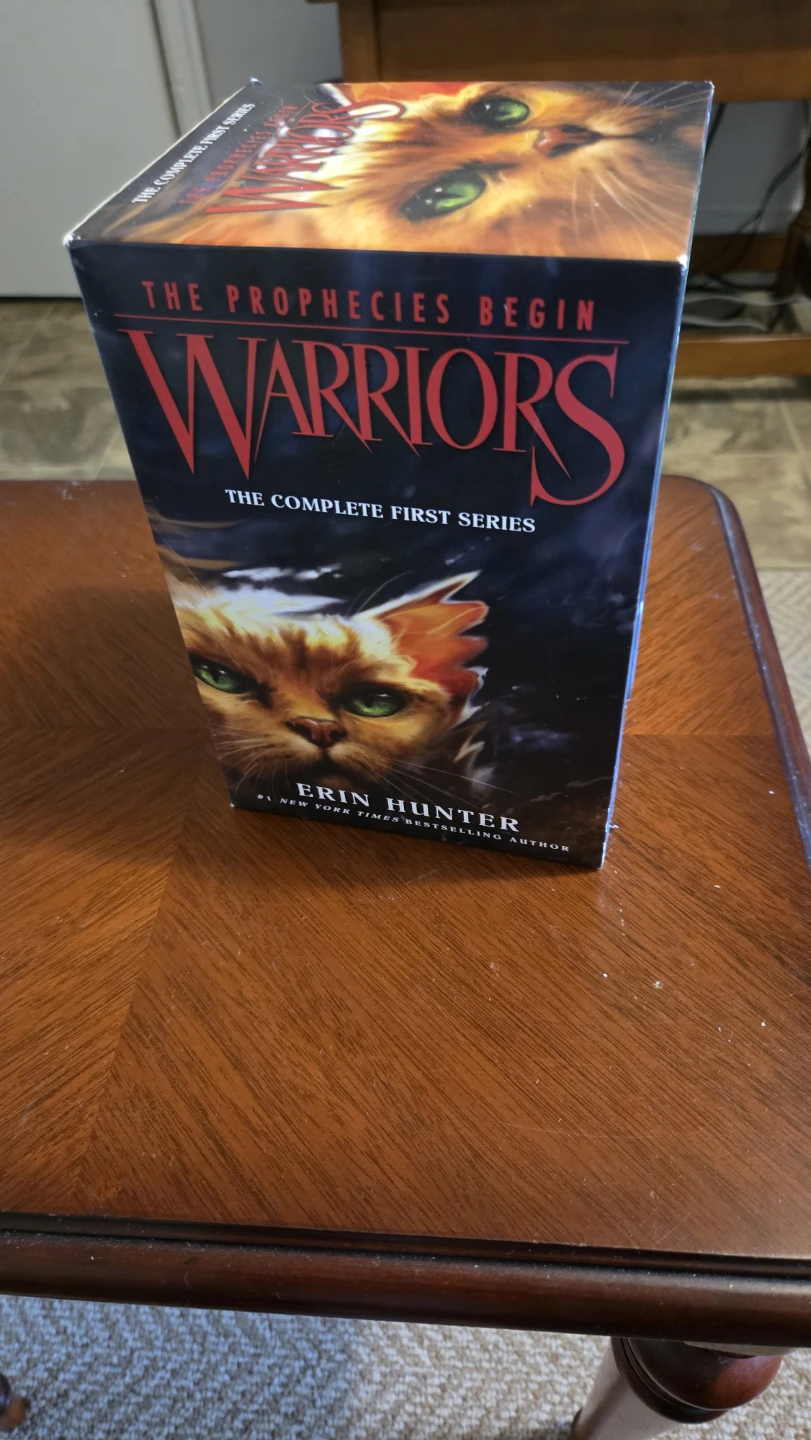 Warriors: The Complete First Series Box Set - photo 2