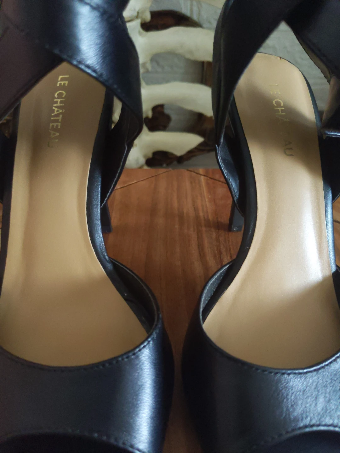 Le Château Black Strappy Heels Size 7 - photo 3