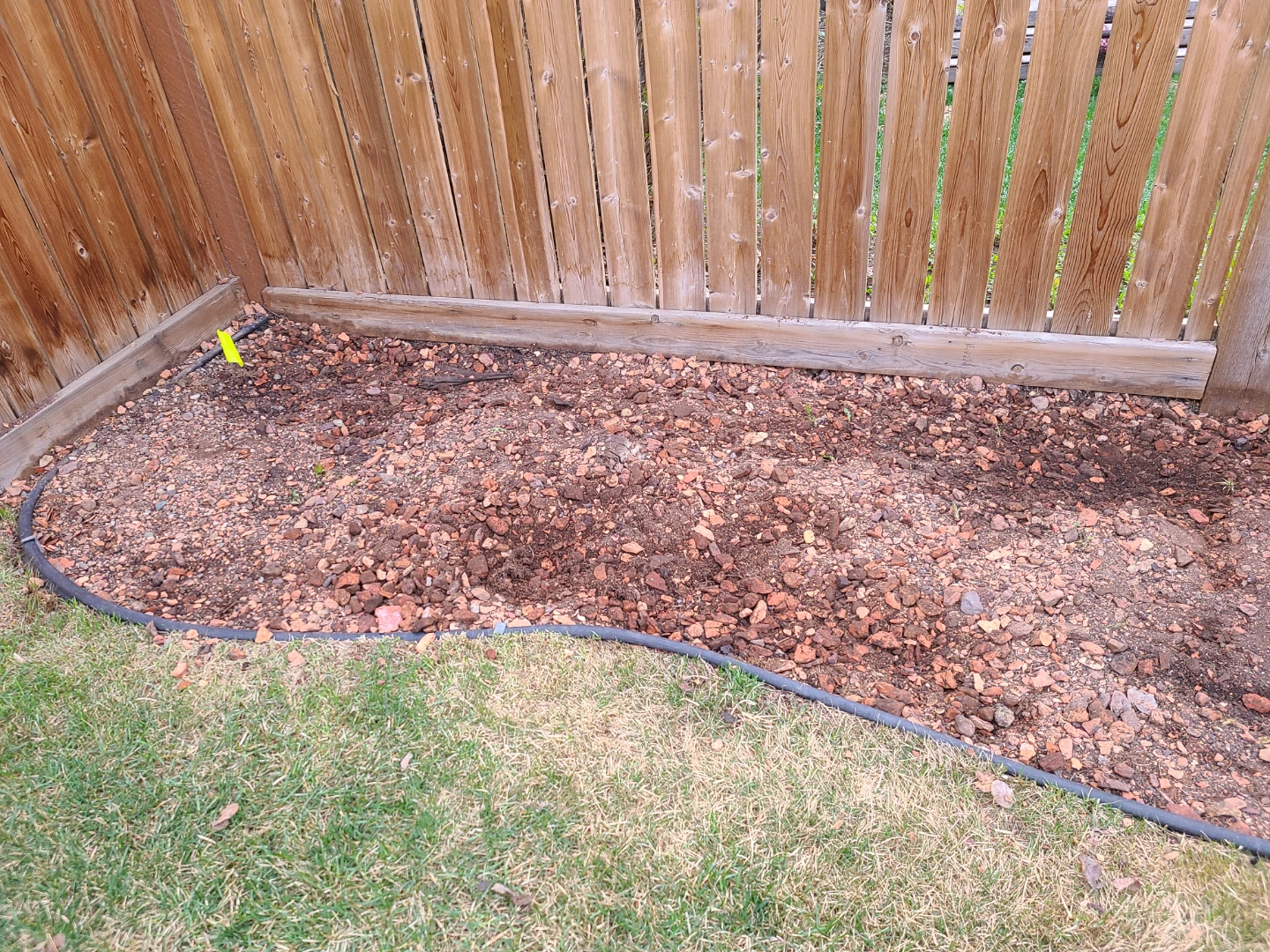 Red Shale / Landscaping Rocks - photo 4