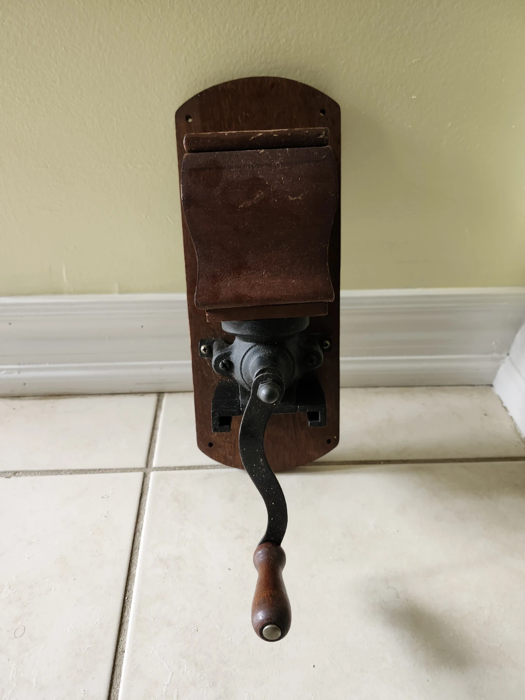 Vintage-Style Wall-Mounted Coffee Grinder - photo 3