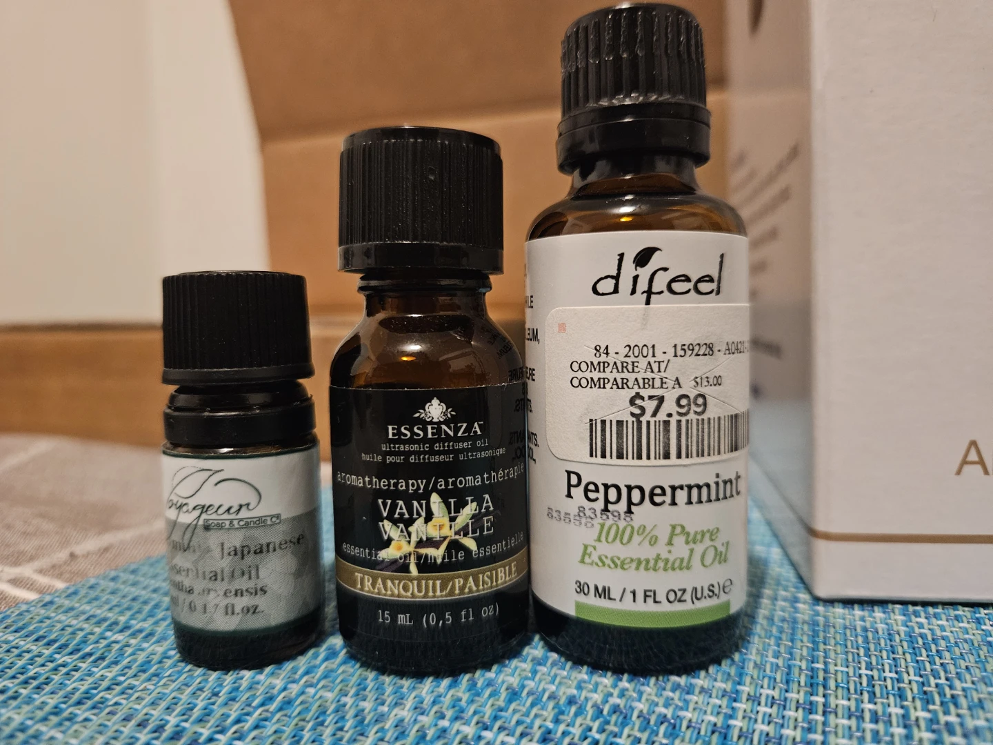 Silver Aromatherapy Diffuser with essential oils - photo 3