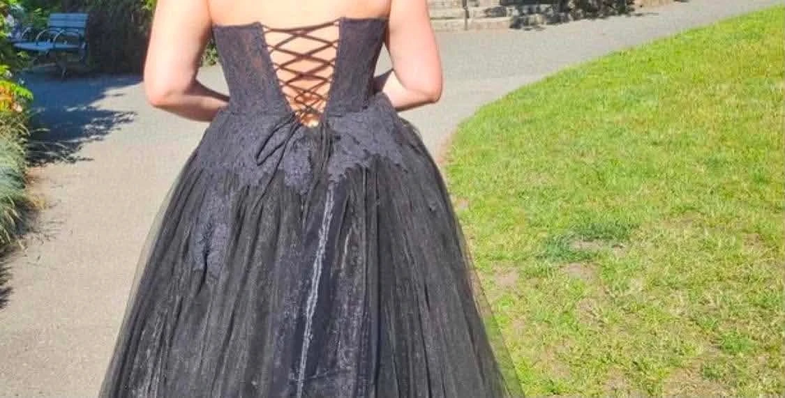 Black Strapless Ballgown for Prom! - photo 2