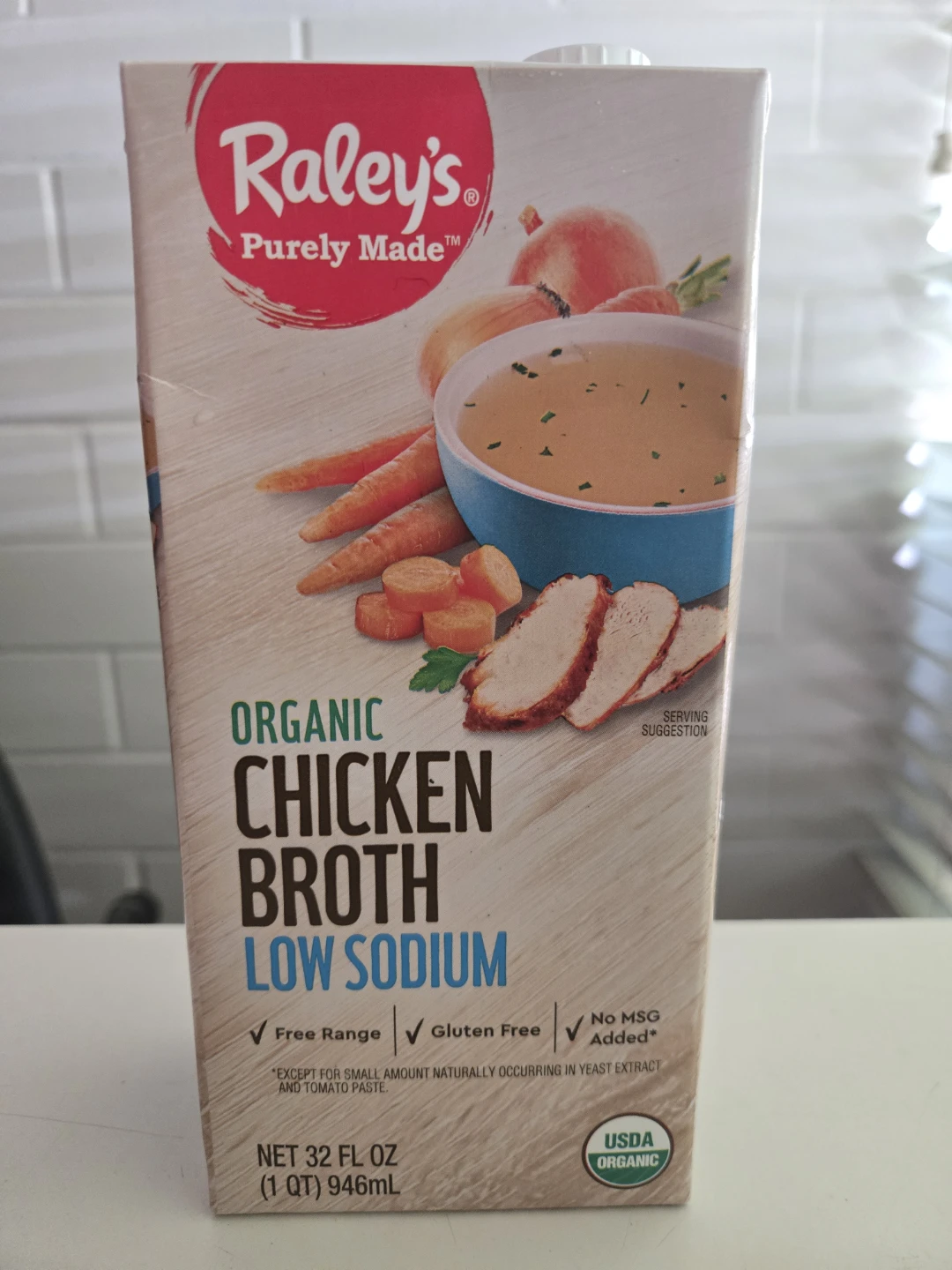 Raley's Organic Chicken Broth Low Sodium 32 fl oz