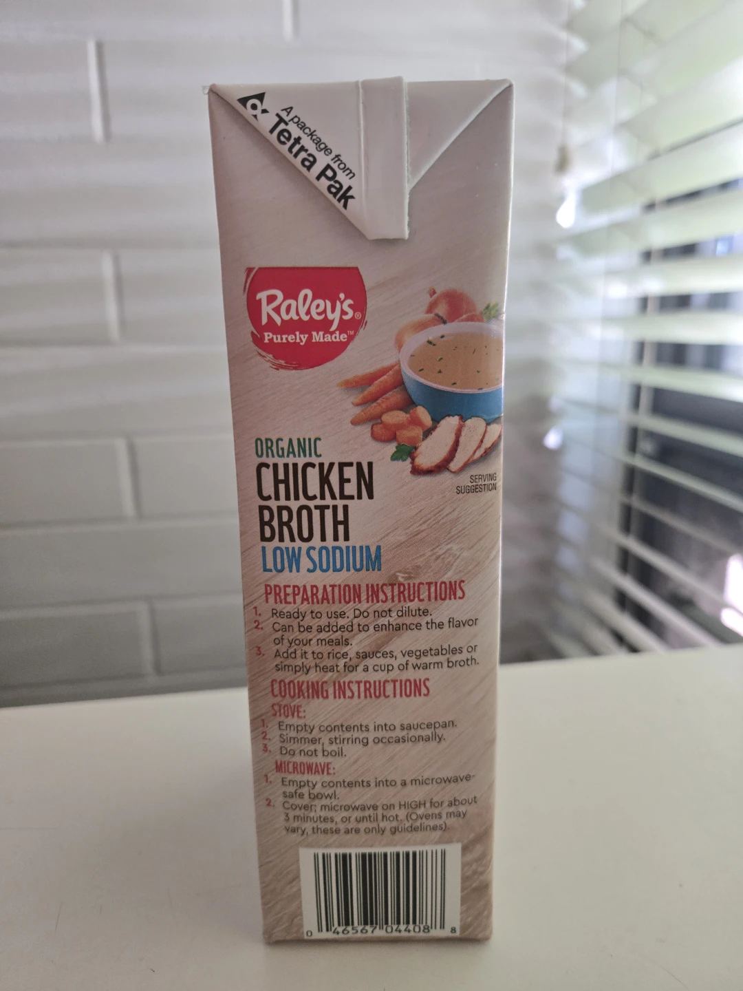 Raley's Organic Chicken Broth Low Sodium 32 fl oz - photo 4