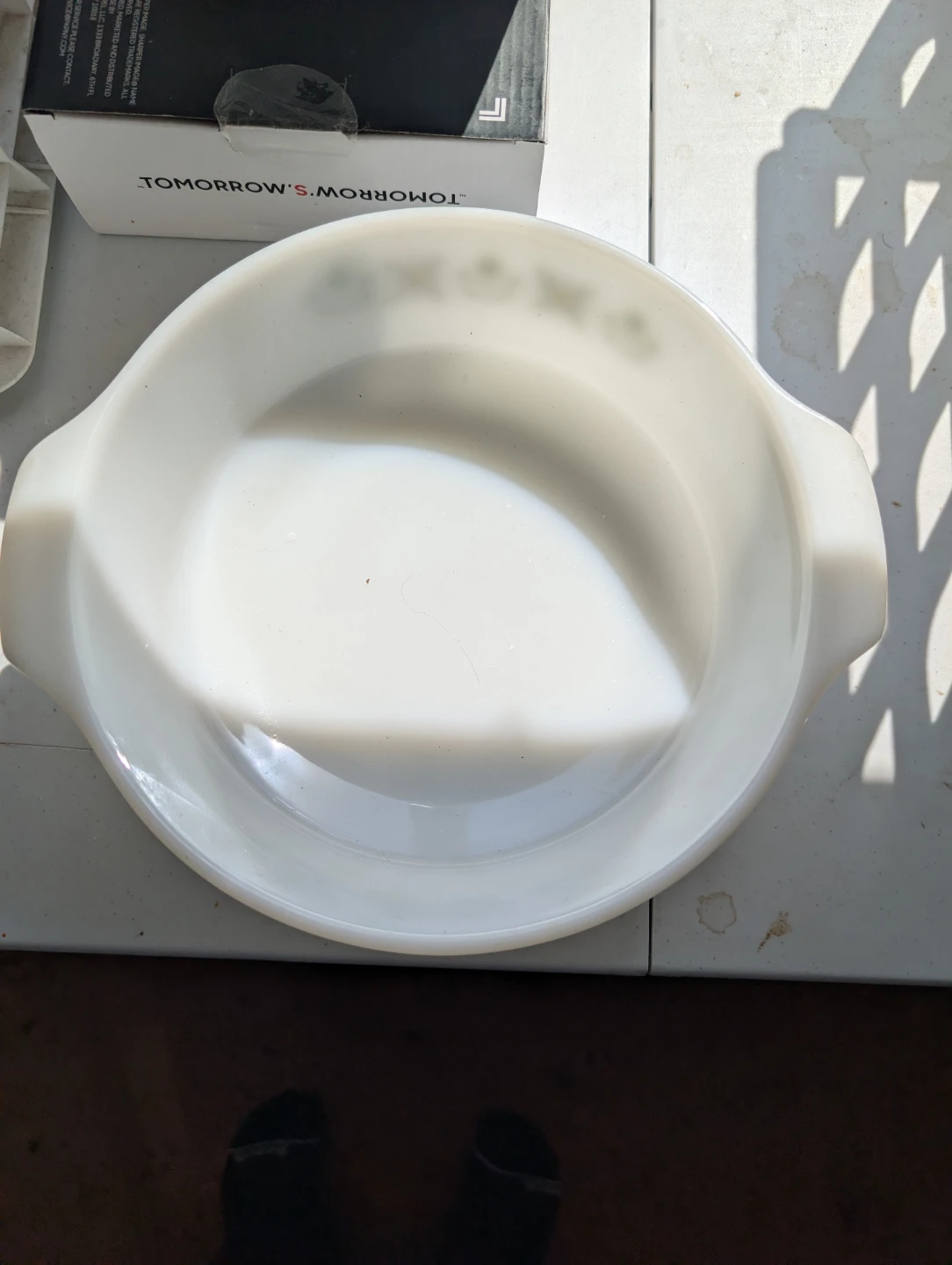 Anchor Hocking Milk Glass Floral Casserole Dish - photo 2