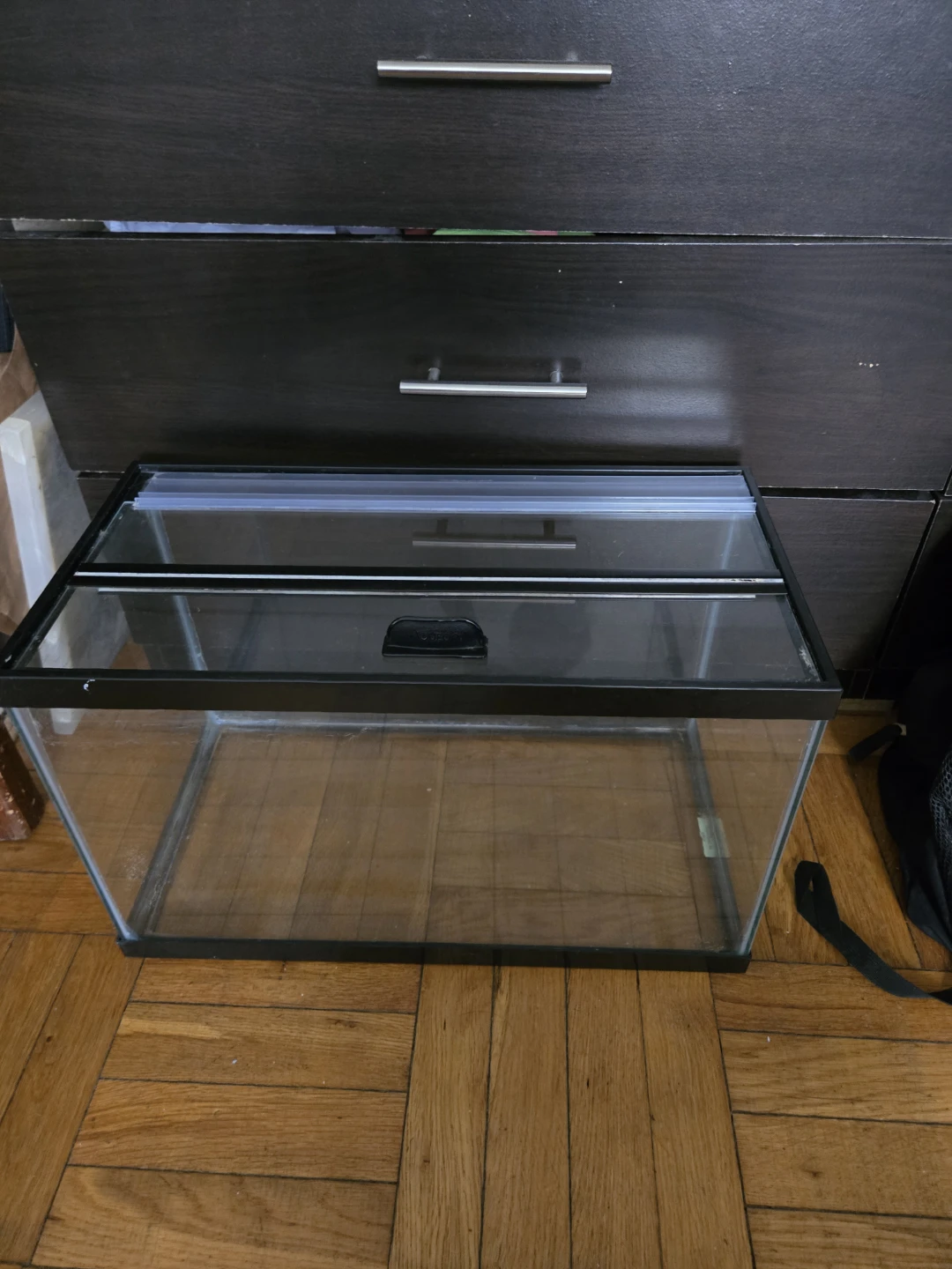 10 gallon fish tank - photo 2