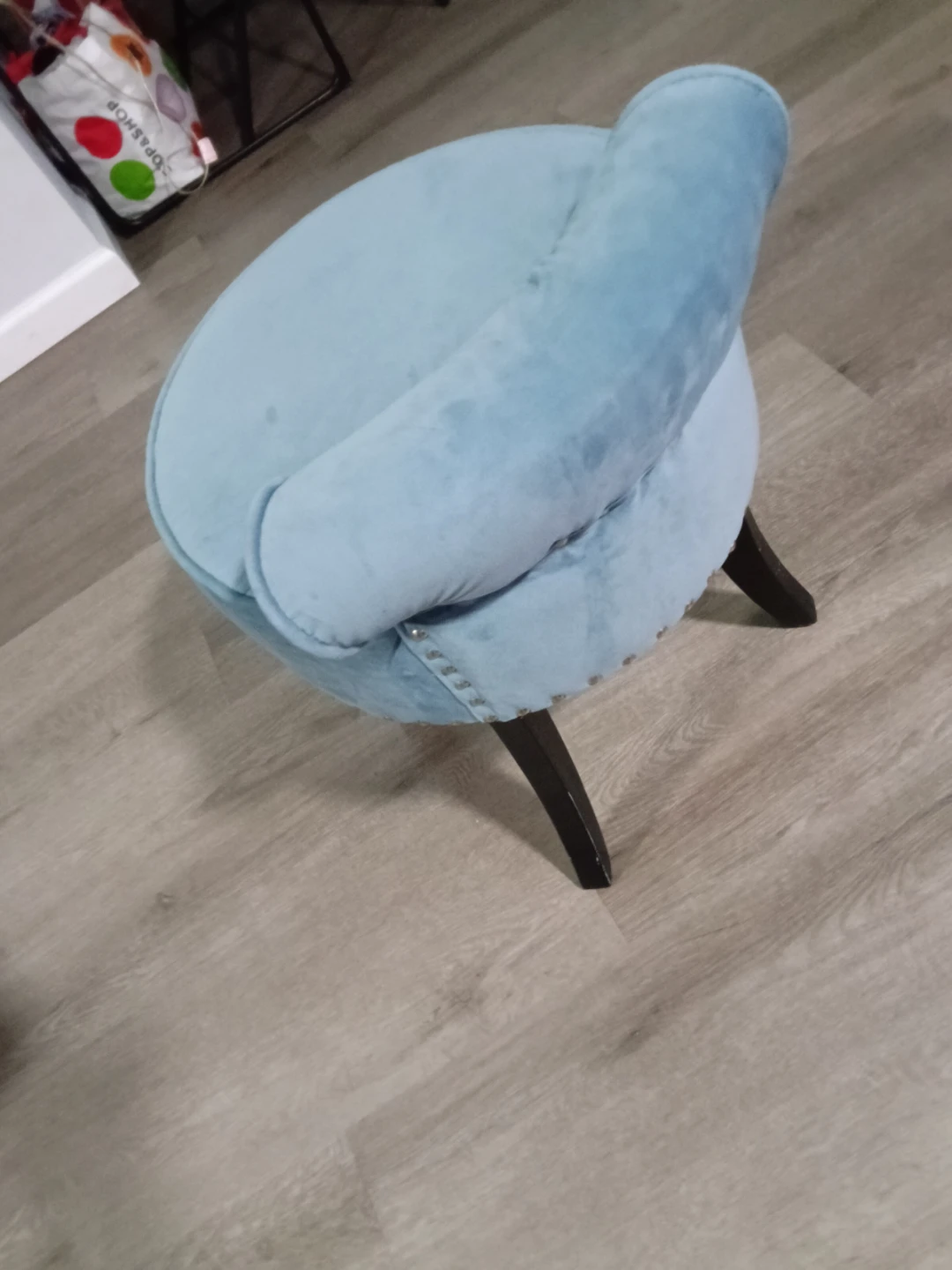 Light Blue Velvet Accent Chair - photo 2