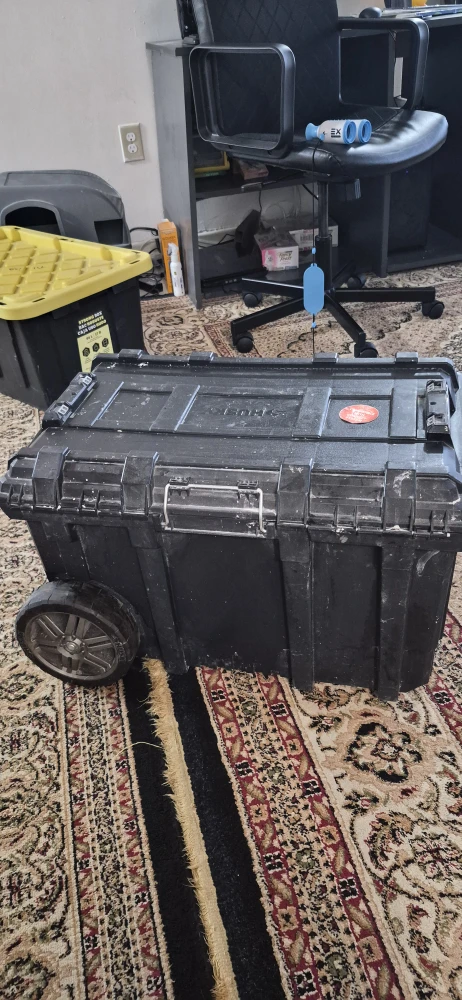 Husky Rolling Tool Box