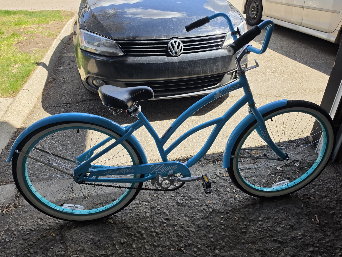 Blue Cruiser Bicycle - photo 2