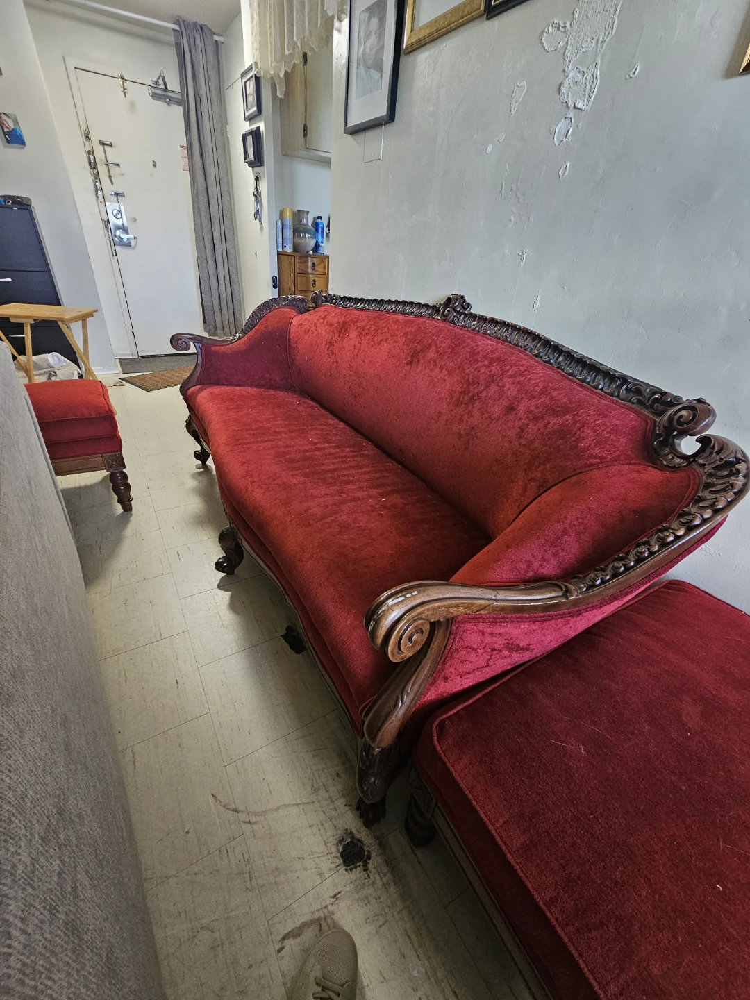 Red Velvet Antique Style Sofa with Ottoman