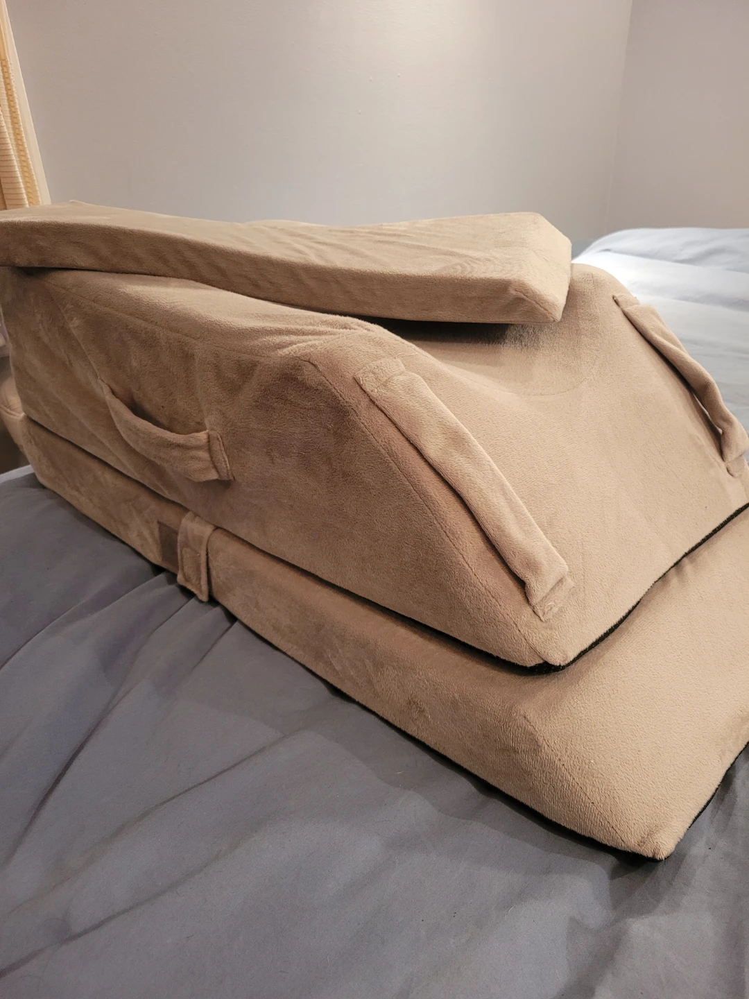 COOLBEBE Leg Elevation Pillow