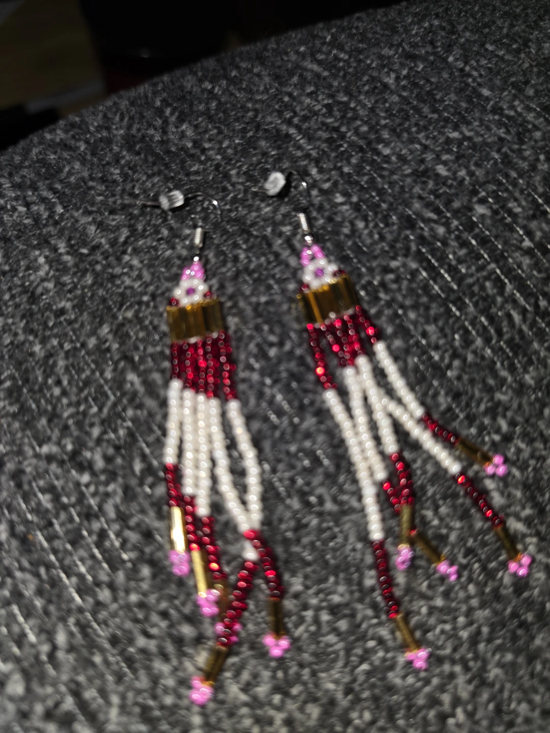 Nintendo, MLB, Gucci, and other beaded lanyards/earrings - photo 4