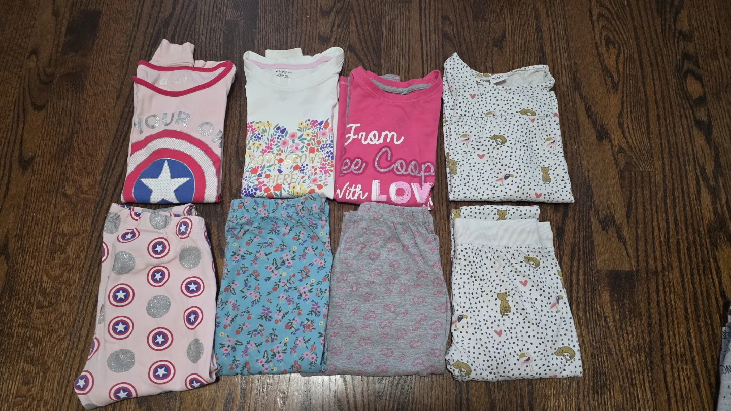 Bundle of 4 pajamas sets Girls Size 10-12Y
