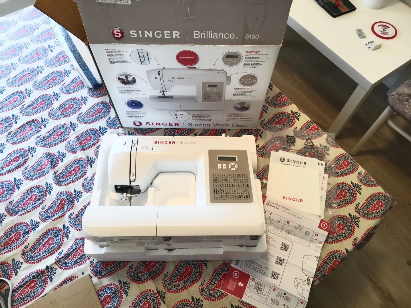 SINGER Brilliance 6180 Sewing Machine - photo 2