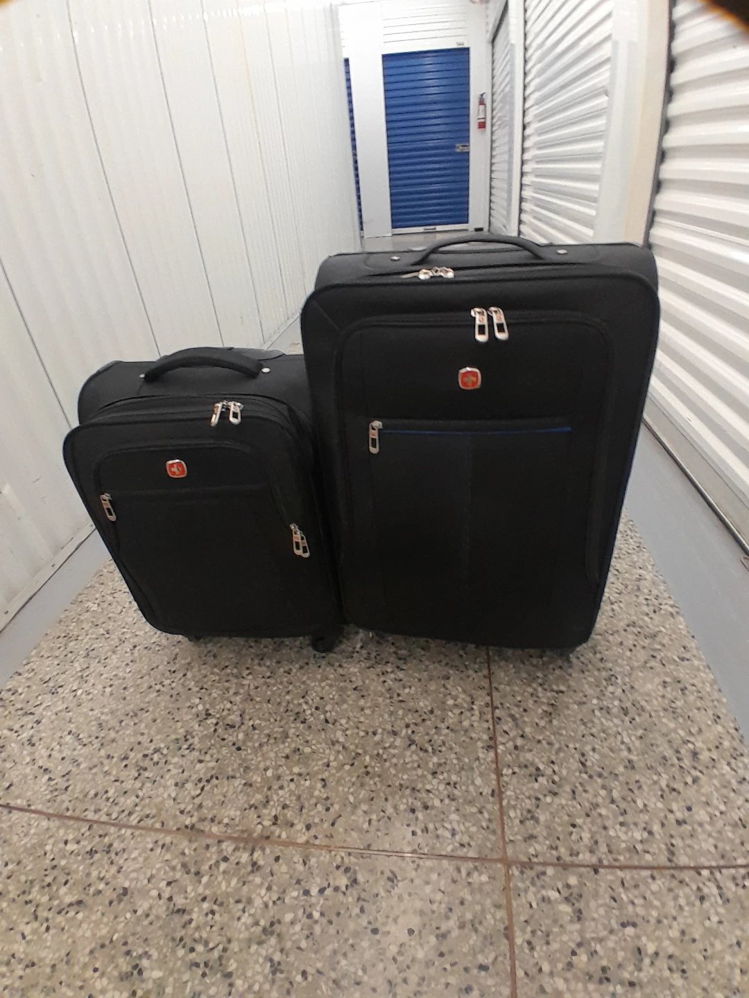 Swiss Gear Luggage Set - Black Size 26x9CM & 21x9 CM - photo 5