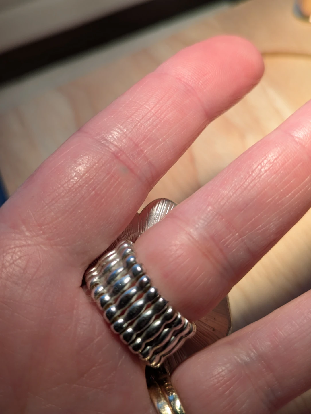 Flower Ring with Rhinestones - photo 4