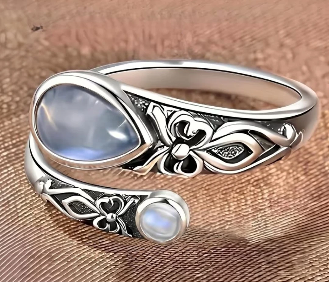 Adjustable Moonstone Ring - Silver Tone - photo 3