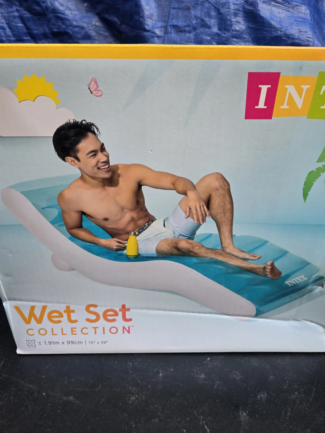 Brand new intex inflatable party lounger - photo 2
