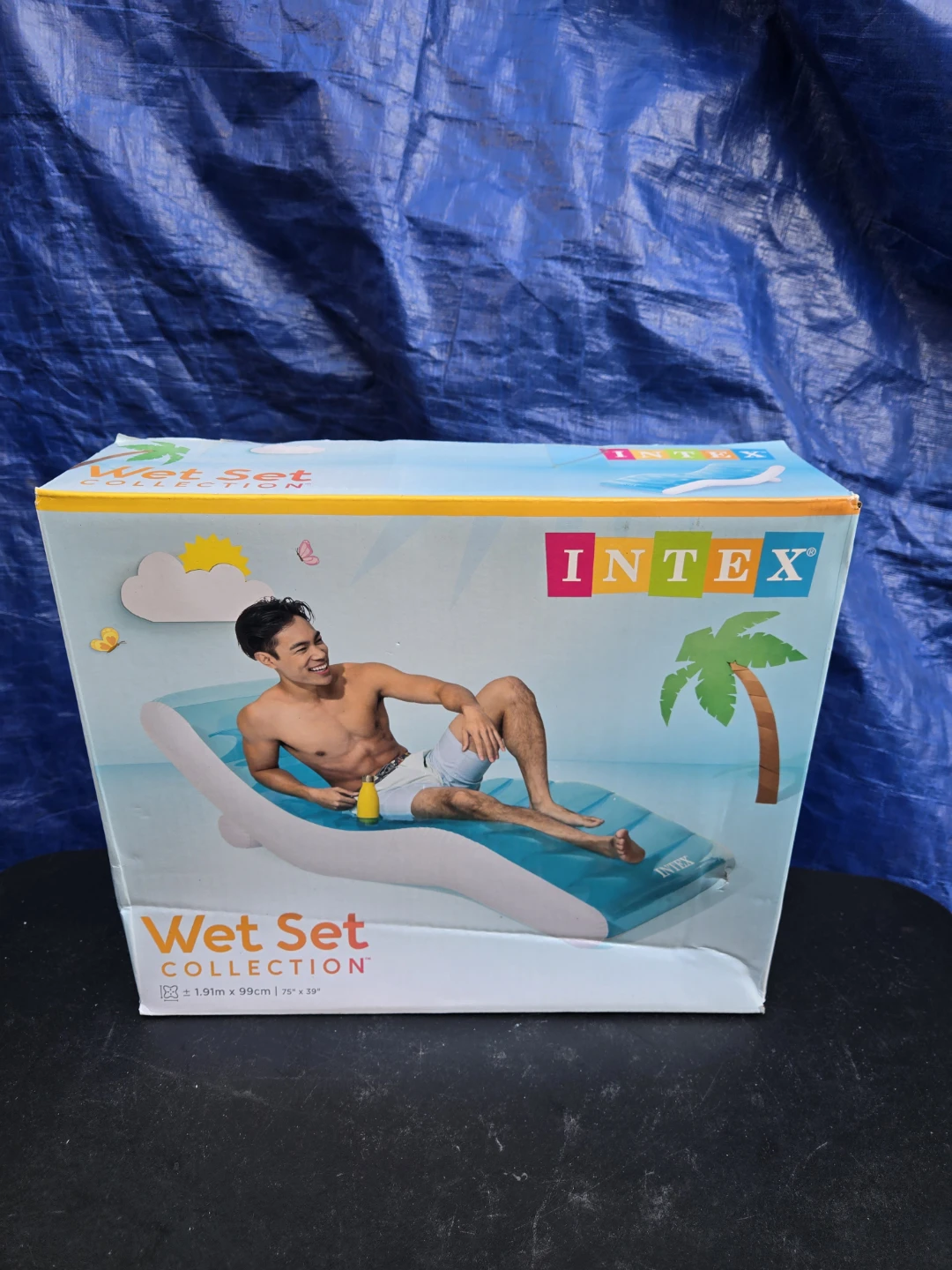 Brand new intex inflatable party lounger - photo 3