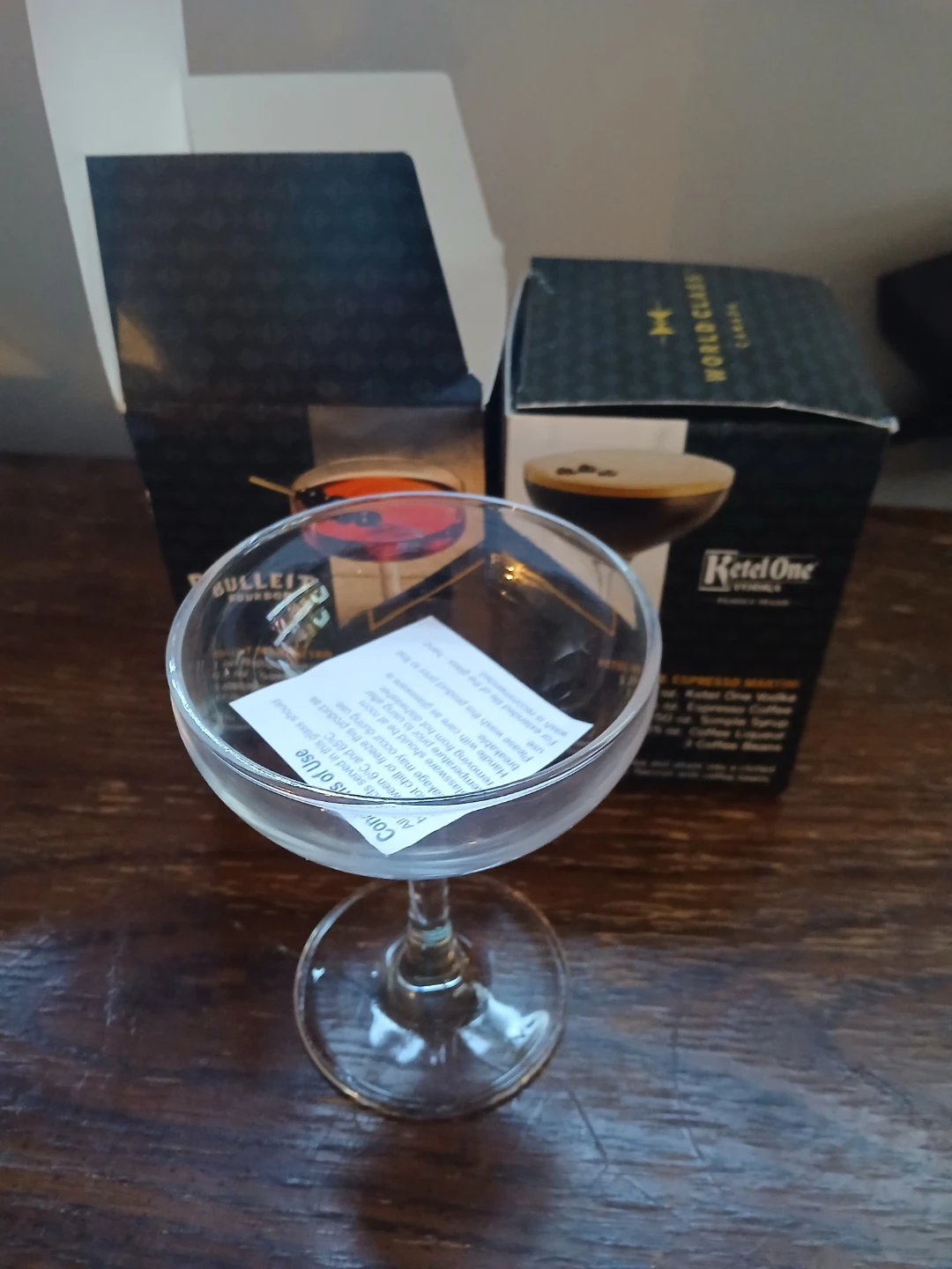 Set of 2 World Class Canada Coupe Cocktail Glasses - photo 2