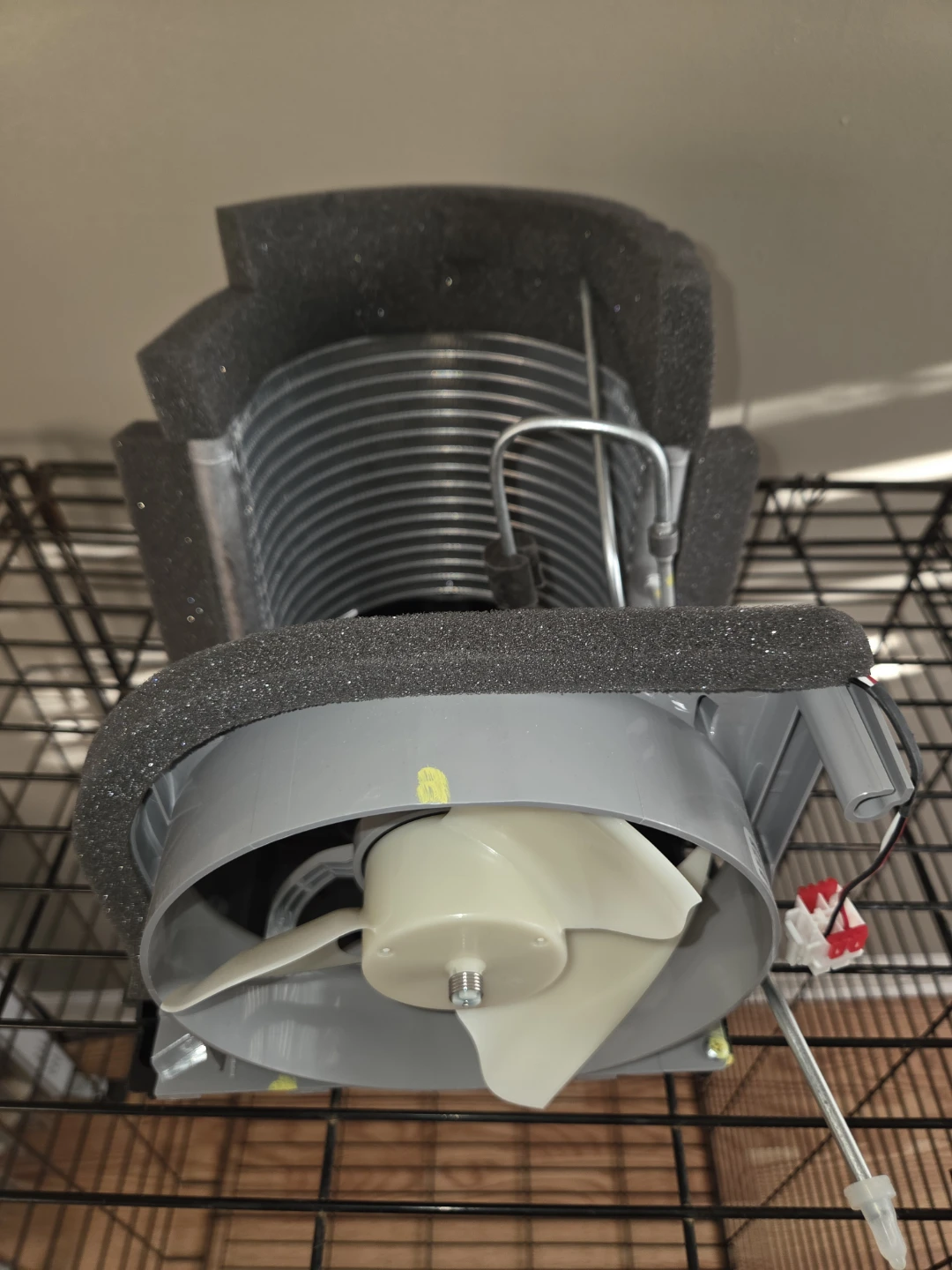 Condenser Motor and Tray Assembly By Samsung