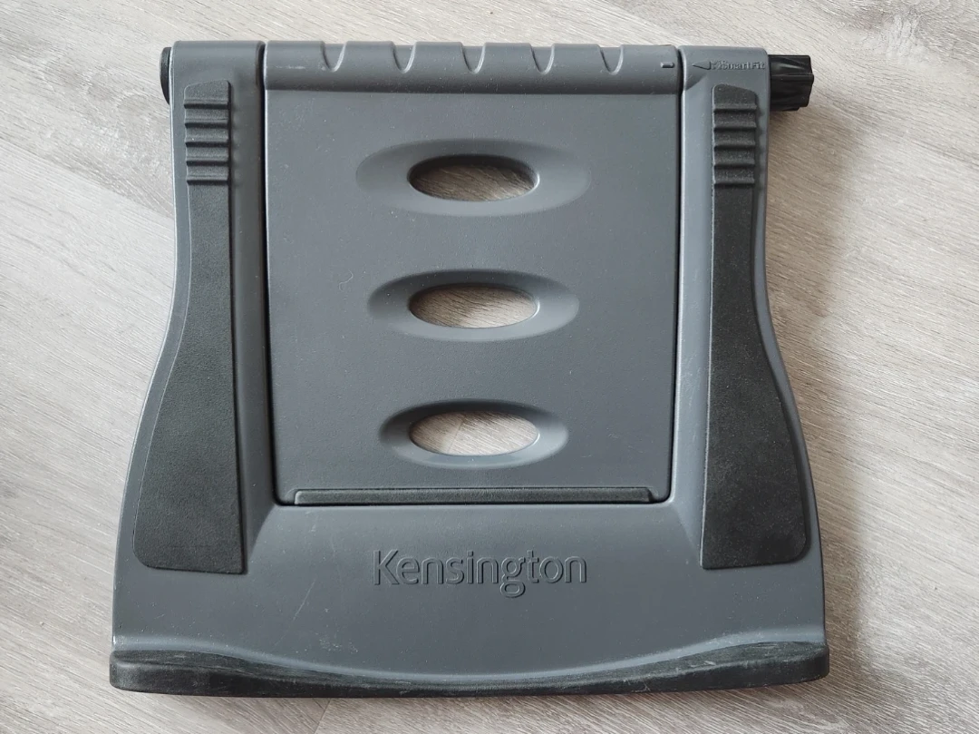 Kensington Laptop Stand