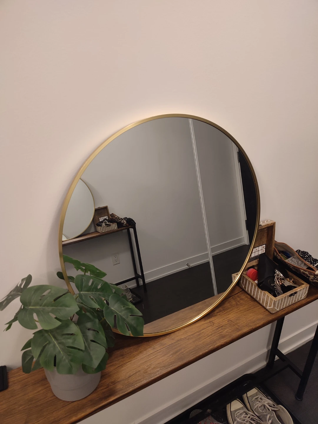 Round Gold Mirror