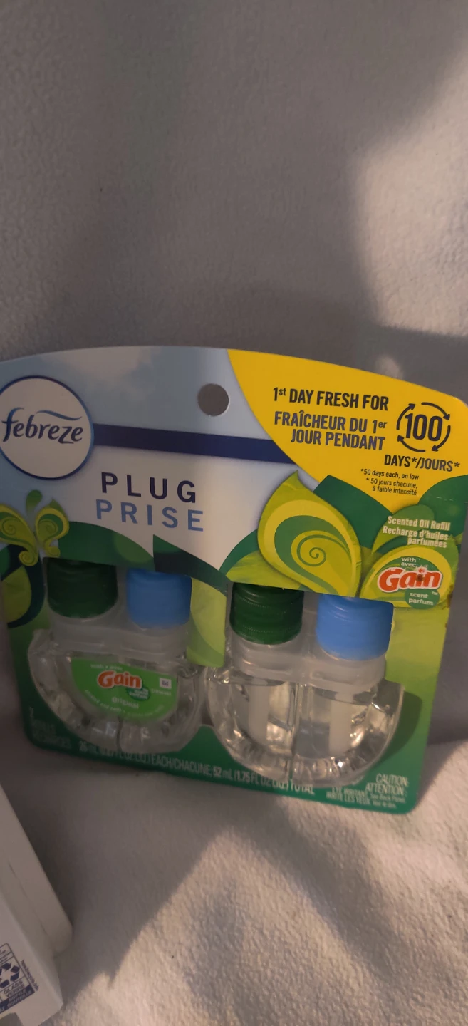 Febreze Plug Refills - Gain Scent (2 Pack s) - photo 4