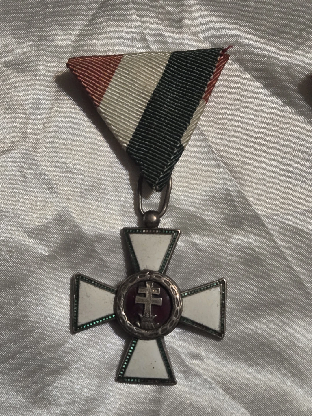 Medal with ribbon 1922