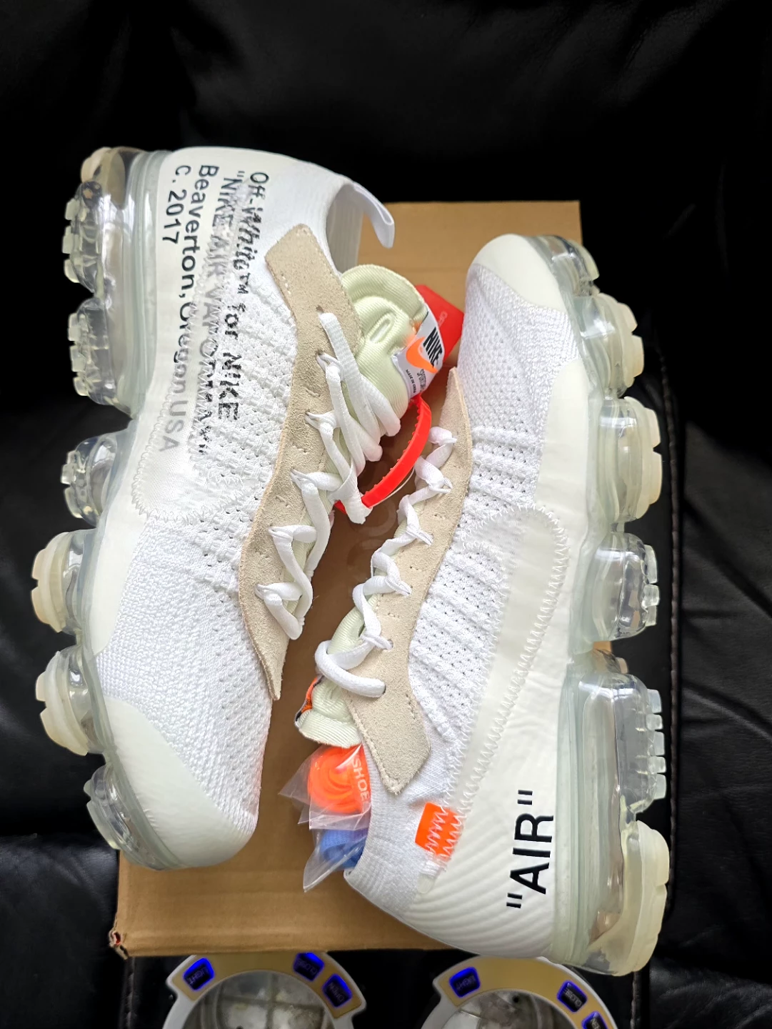 Brand new Nike Vapormax Off White model for sale - photo 4