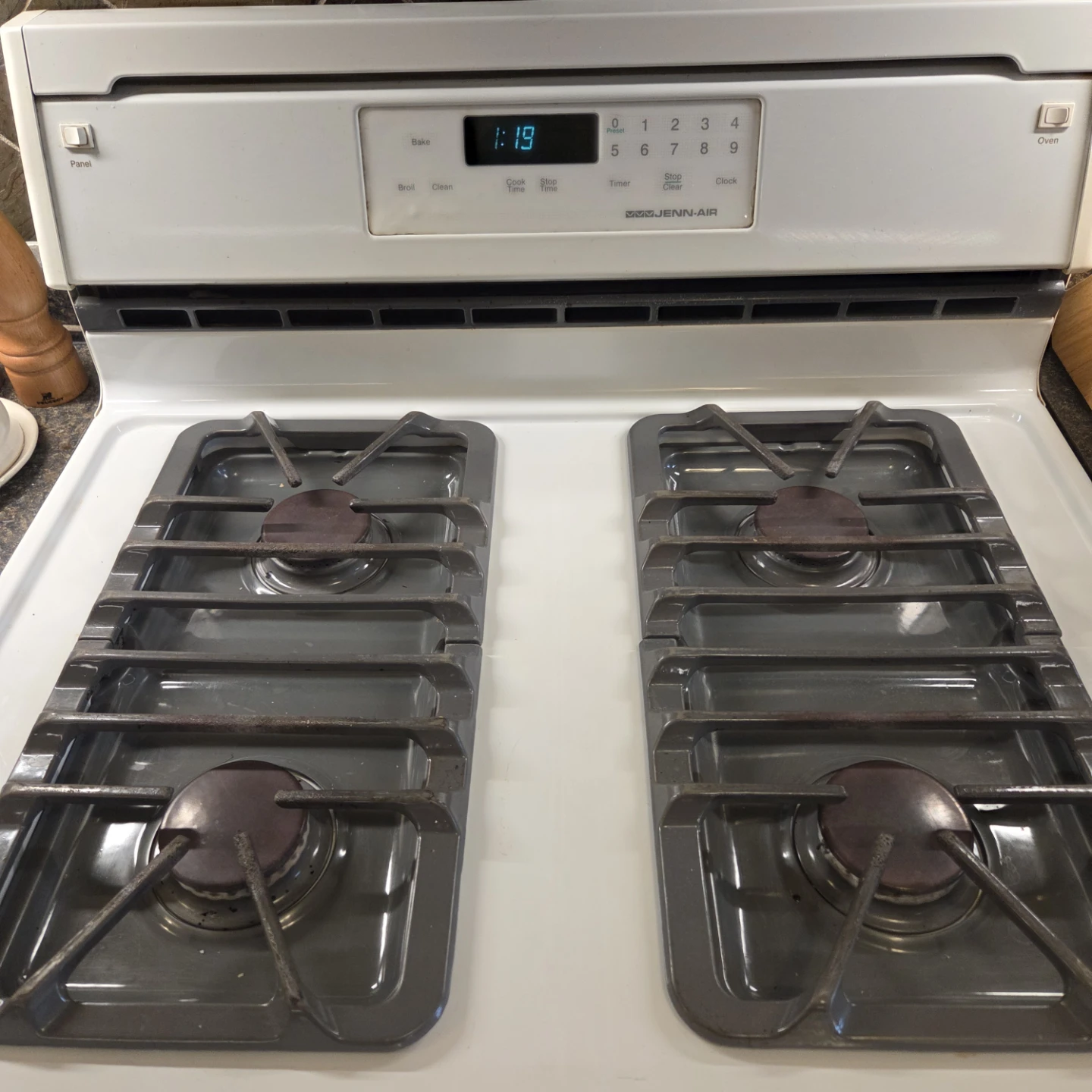 Jenn-Air Gas Range Stove - photo 2