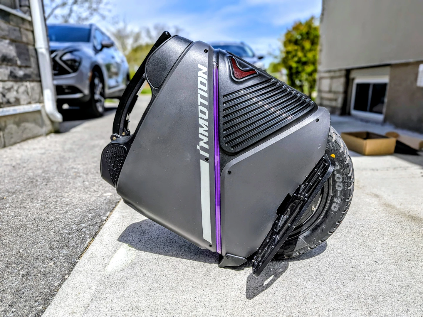 INMOTION V11 Electric Unicycle - photo 5