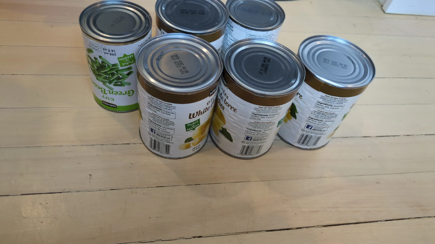 Selection Green Beans & White Pêches Canned