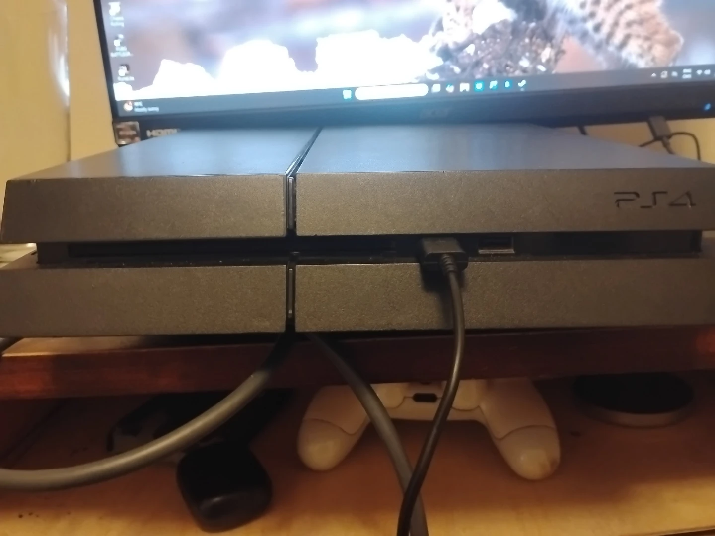 Sony PlayStation 4 (PS4) Console