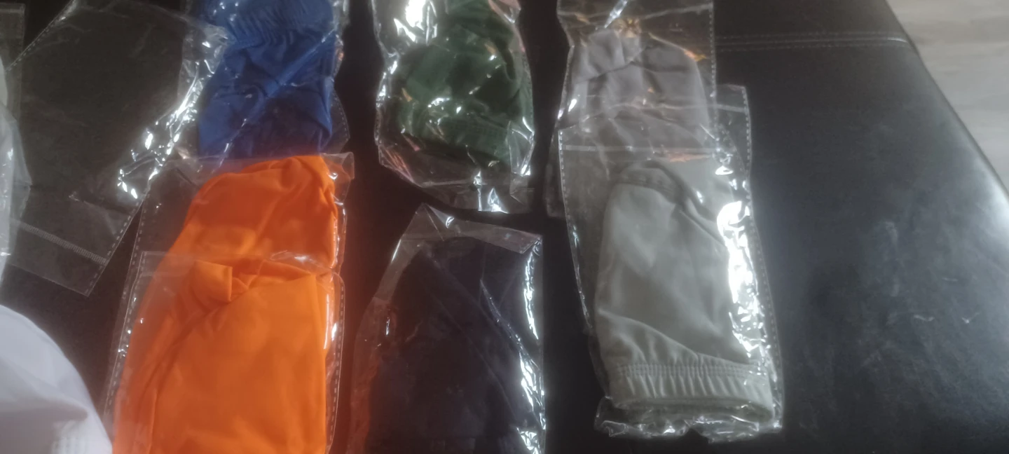 Lots of beanie Caps - photo 2