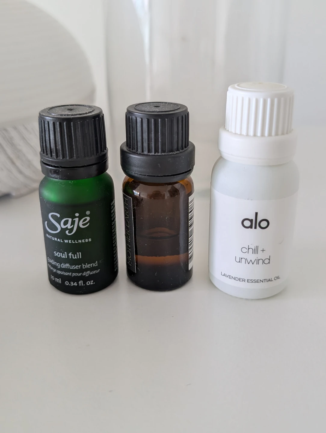 Asakuki White Aroma Diffuser with Essential Oils - Moving Sale - photo 2