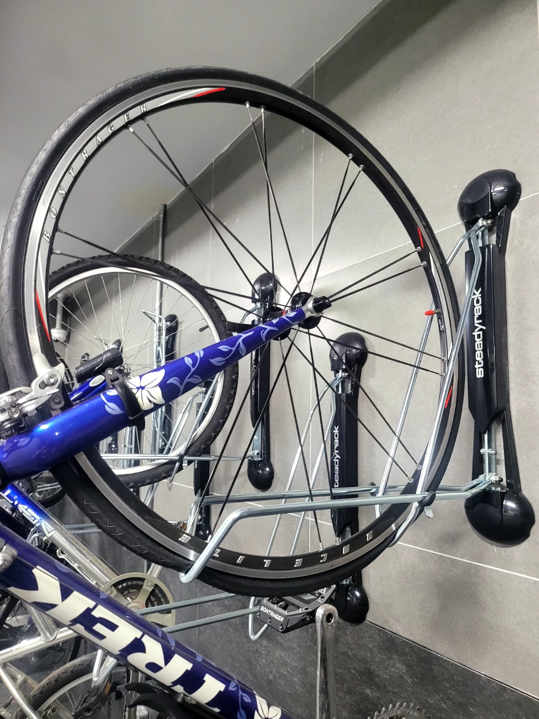 Trek OCLV Carbon 120 Road Bike - photo 4