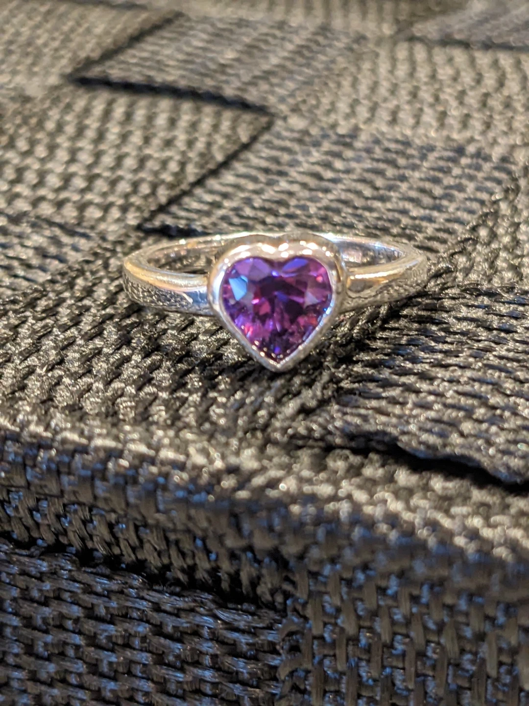 Size 8 Sterling Silver Heart Shaped Amethyst Ring