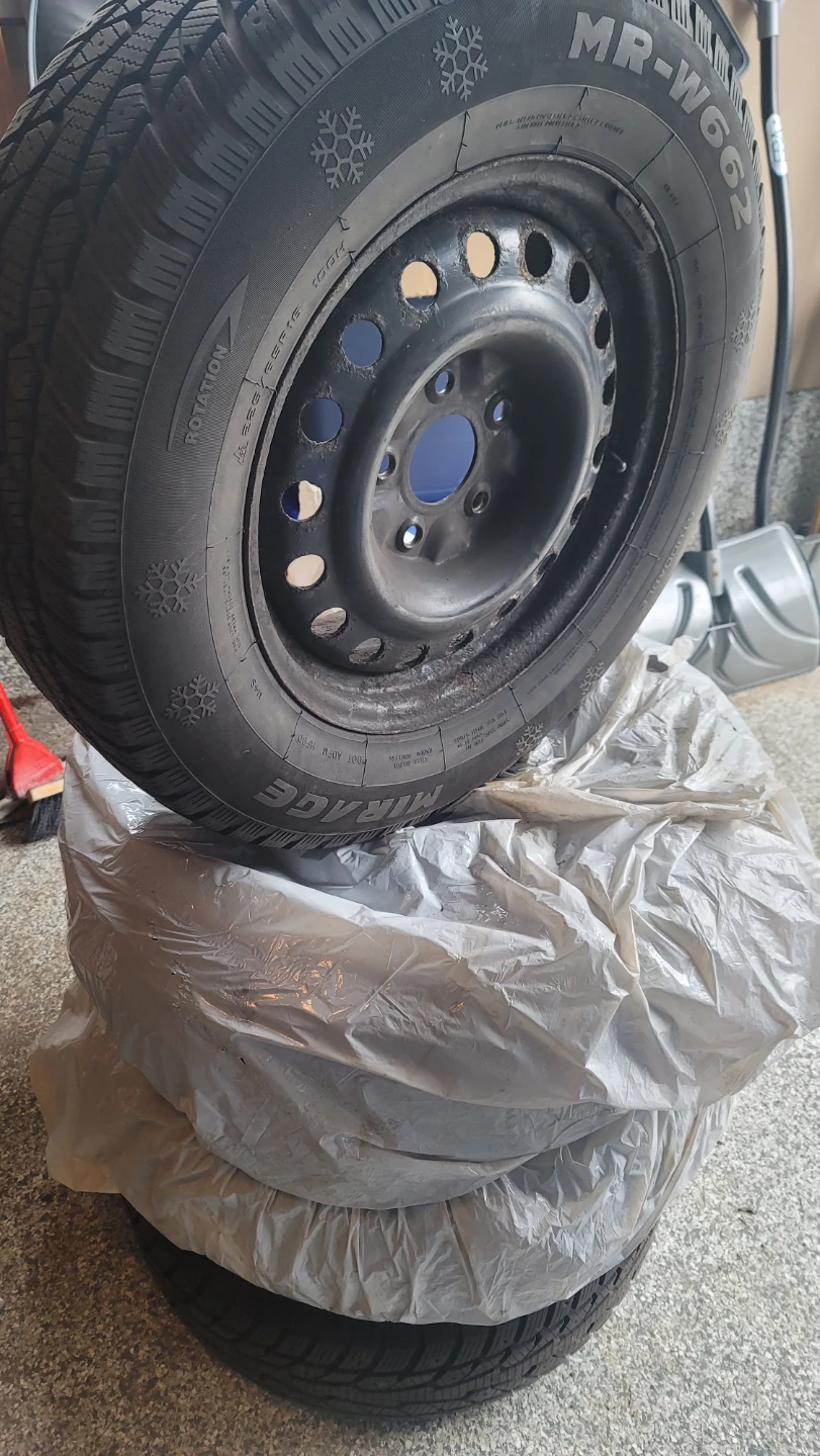 Mirage MR-W662 Winter Tires 225/65R16 - photo 3