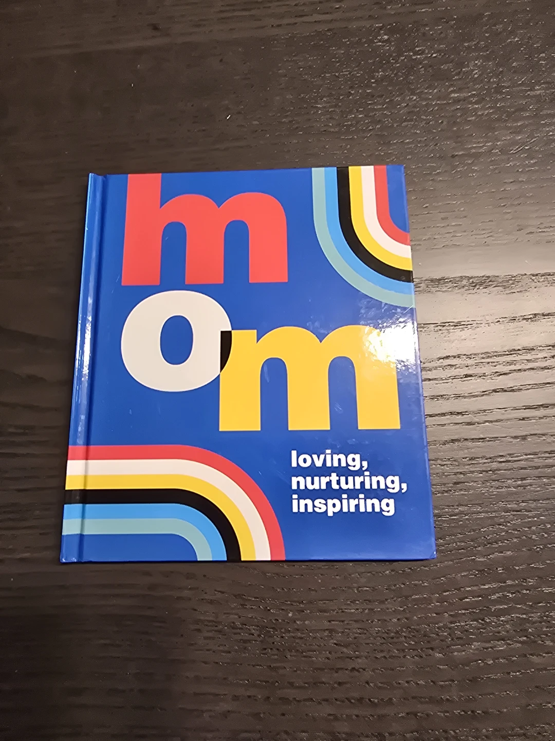 Mom: Loving, Nurturing, Inspiring Book
