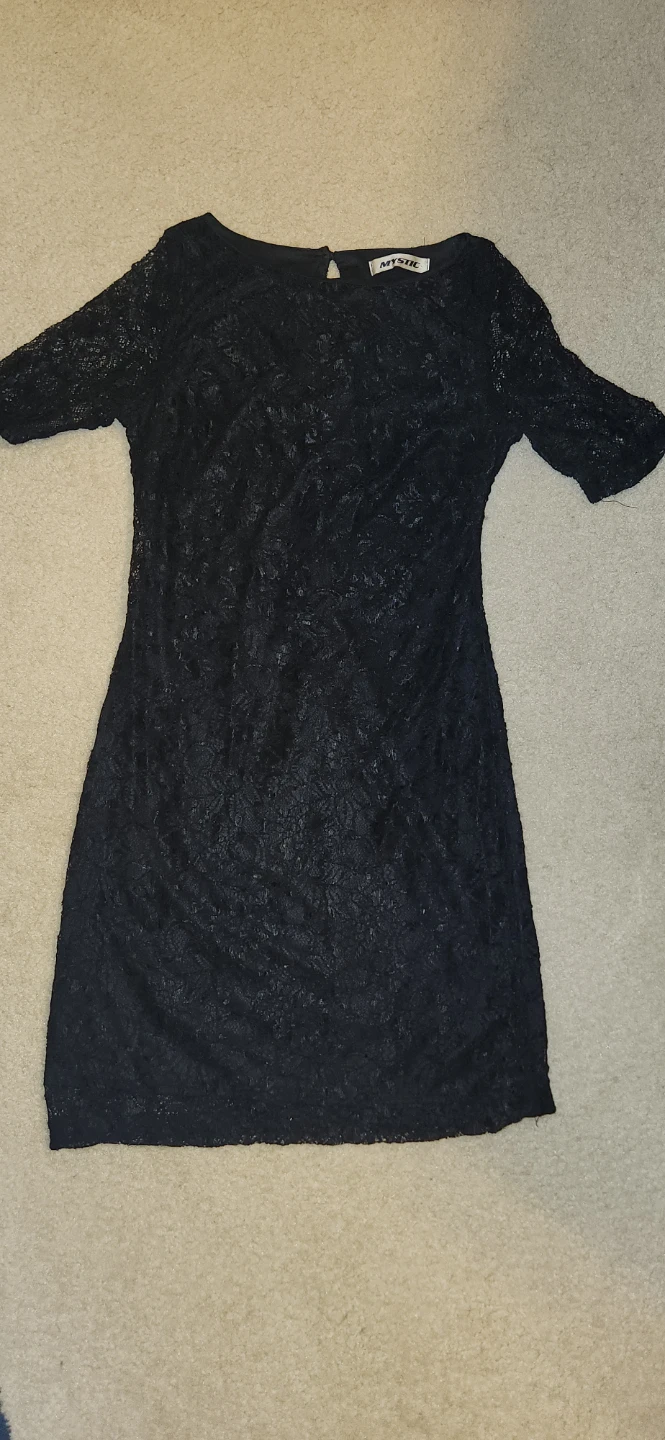 Mystic Black Lace Dress - photo 2