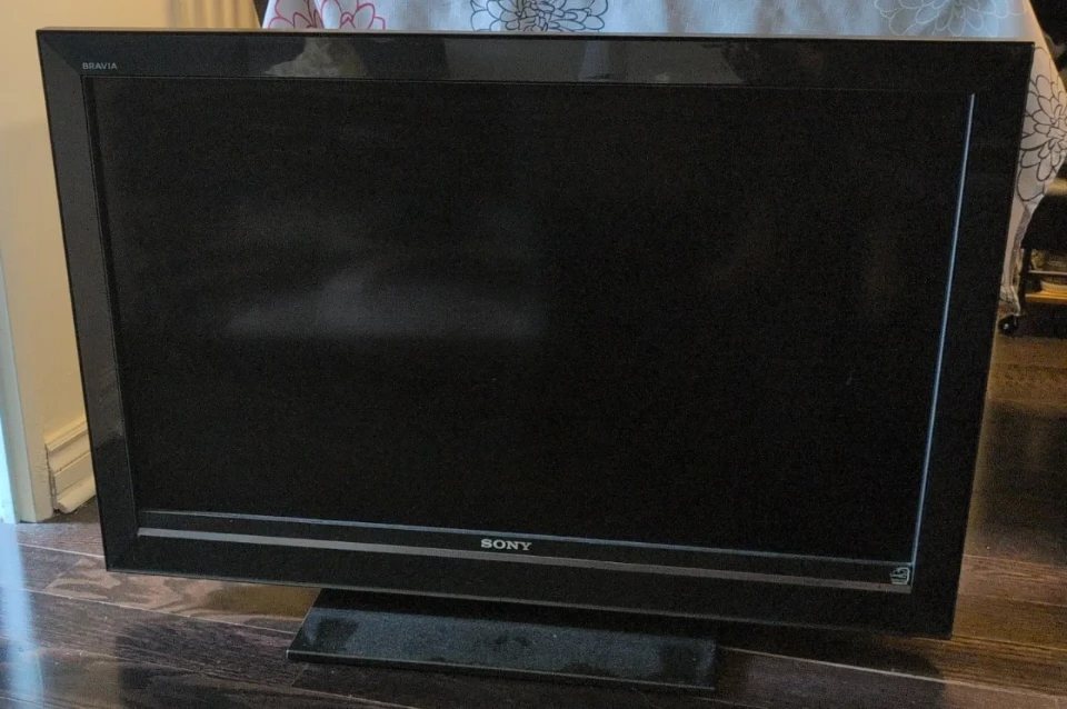 Sony BRAVIA Flat Screen TV